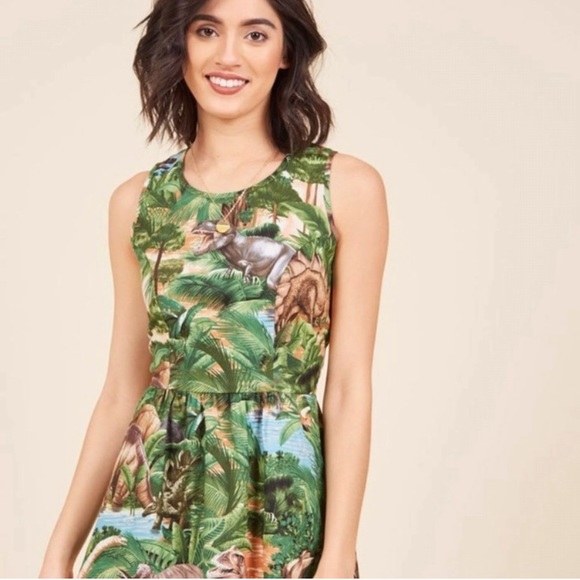 Modcloth Dresses & Skirts - ModCloth Retro Dinosaur Dress